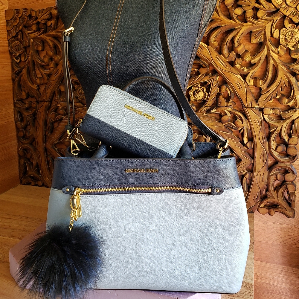 Michael Kors purse with wallet set
